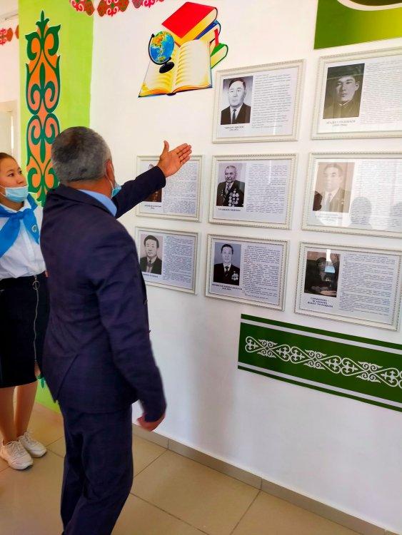 Жас Ұландықтарымен бірге Халық Қаhарманы Ғазиз Әбдібекұлы Байтасов