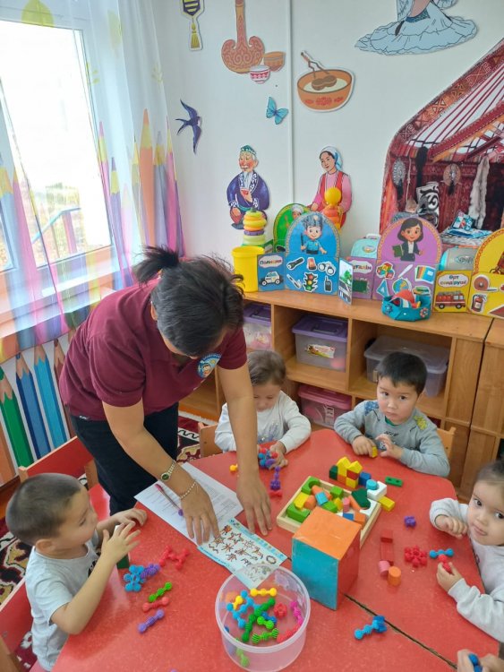 Педагог-психолог Күлтуғанова Сәбира Қойлыбайқызының балалармен жұмысы